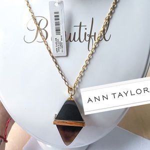 ANN TAYLOR Statement Pendant Necklace